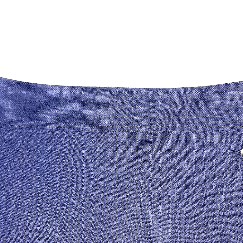 Ann Taylor Loft navy blue skirt size 0 petite.